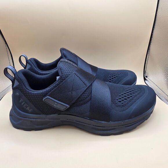 TIEM Slipstream Indoor Cycling Shoes NIB Womens Size US 9.5, Black Geo clips - Picture 1 of 8